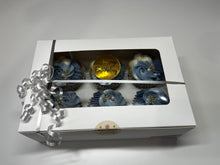 Load image into Gallery viewer, Cupcakes
