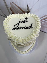 Load image into Gallery viewer, Vintage Cakes
