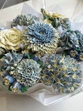 Load image into Gallery viewer, Cupcake Bouquets
