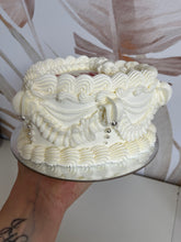 Load image into Gallery viewer, Vintage Cakes
