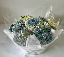 Load image into Gallery viewer, Cupcake Bouquets
